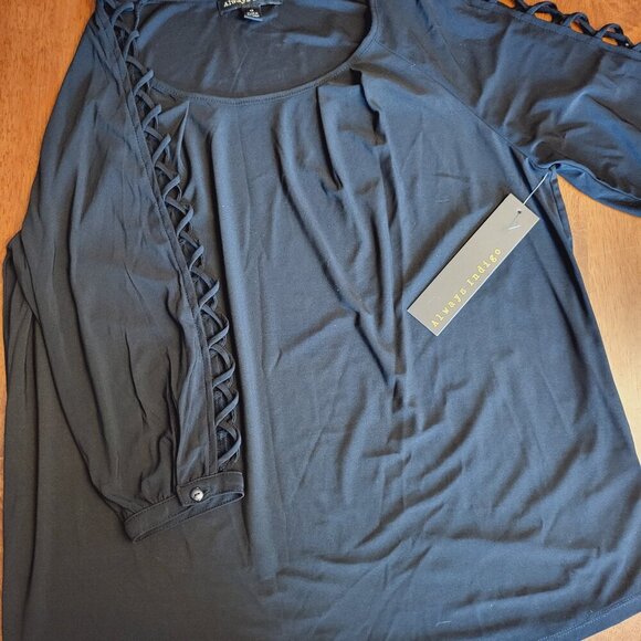 Always Indigo ~ Sz 1XL ~ Blouse with Cut Out Sleeves ~ NWT - Picture 4 of 8